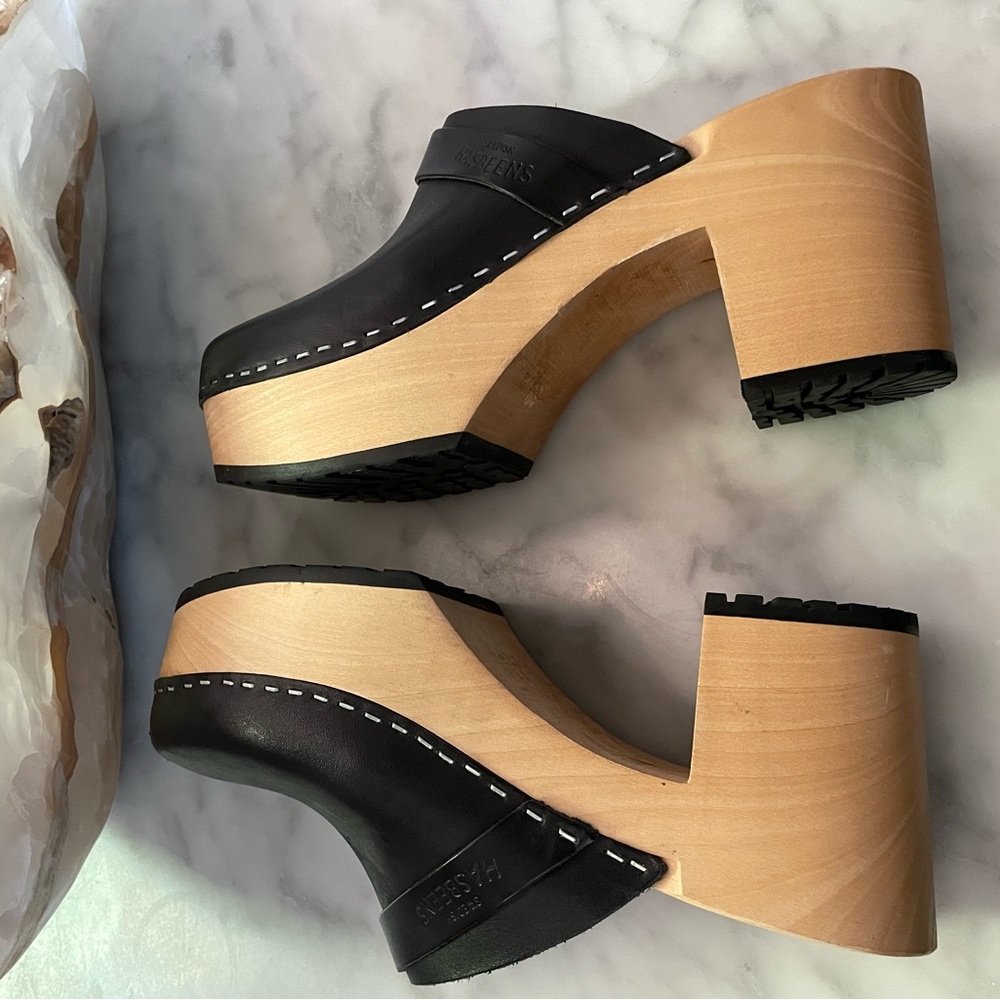 NEW Swedish Hasbeens Louise Black Clog Size 39 / 9